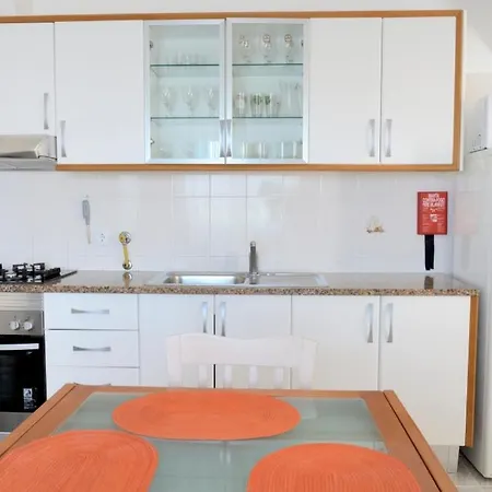 Apartment Ch 1 E 2 Two Up To 10 Guests Casa Da Horta, T1 & T2 *