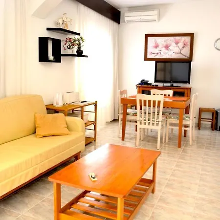 Ch 1 E 2 Two Up To 10 Guests Casa Da Horta, T1 & T2 Apartment *